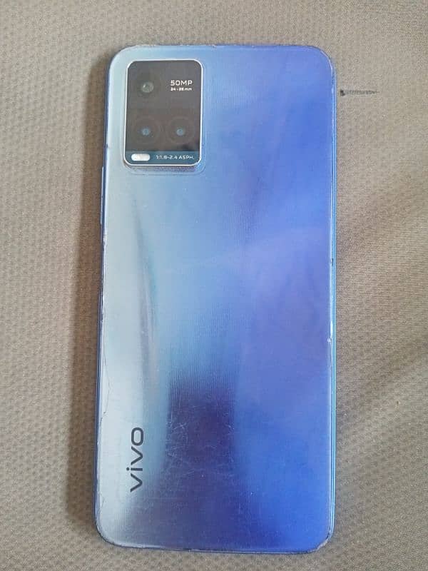 VIVO Y21  RAM 8GB  MEMORY 256 1