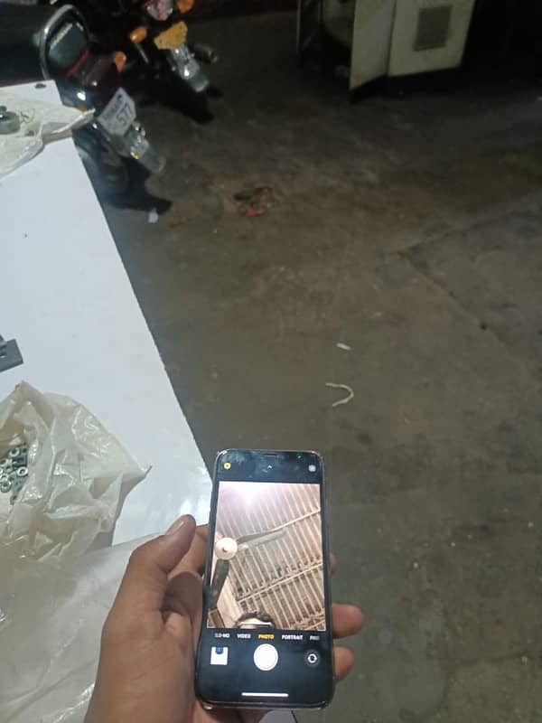 urgent need iphone xs 256gb nonpta 11