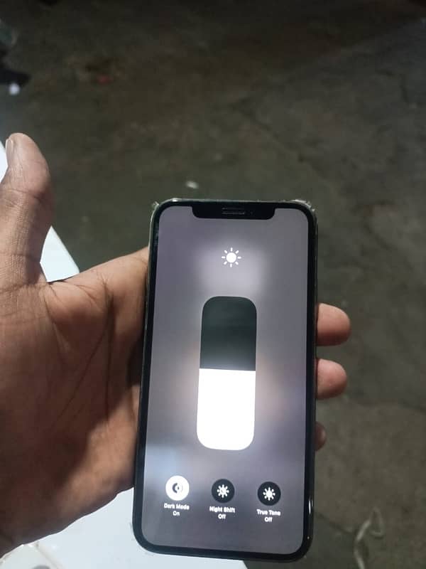 urgent need iphone xs 256gb nonpta 12