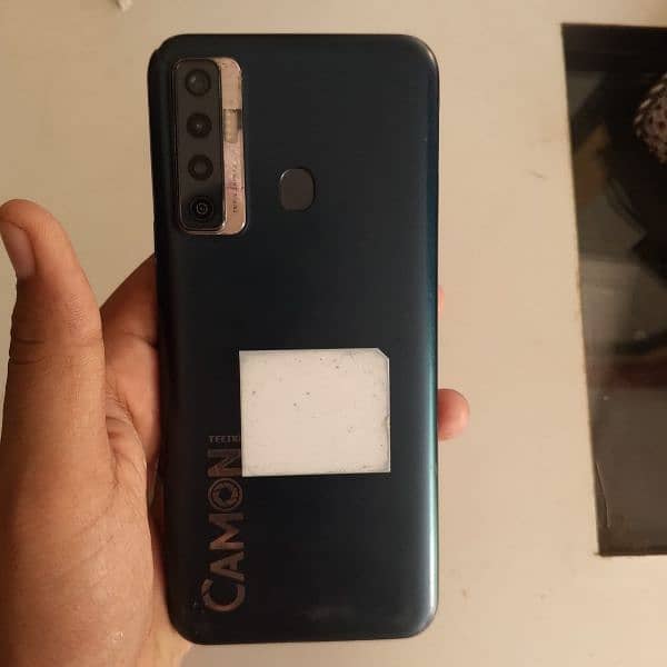 camon 17 tecno CG6j 2