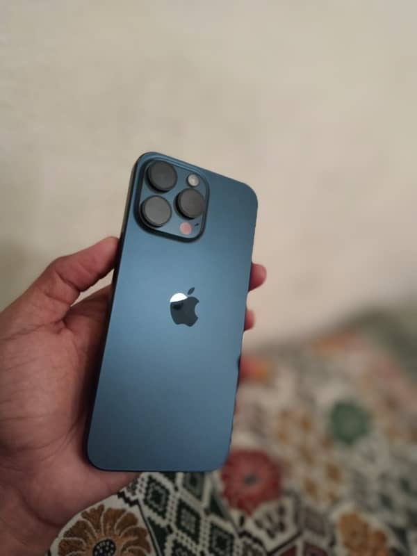 Iphone 15 pro max jv blue tatiniam 1