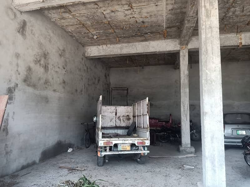 Warehouse On Main Bedian Road Near Dolmen Mall DHA Phase 6 10