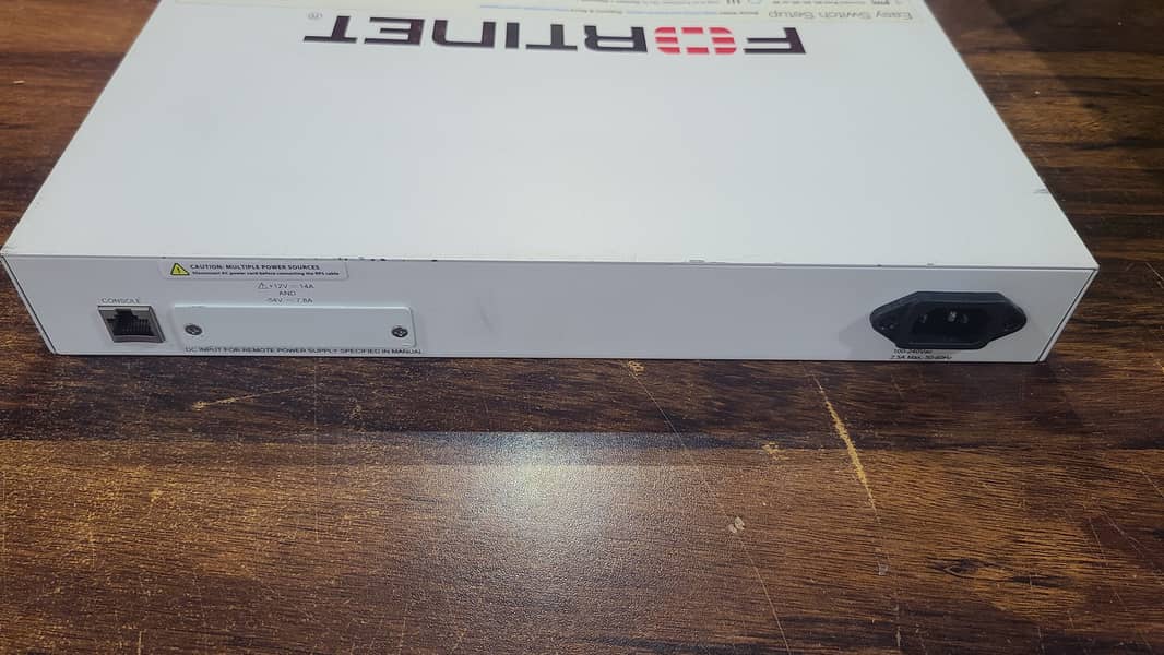 Forti-Switch | Fortinet FS-124D-POE managed Branded Used (With Box) 2