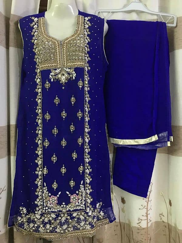 Embroided kurta shalwar dupatta 1