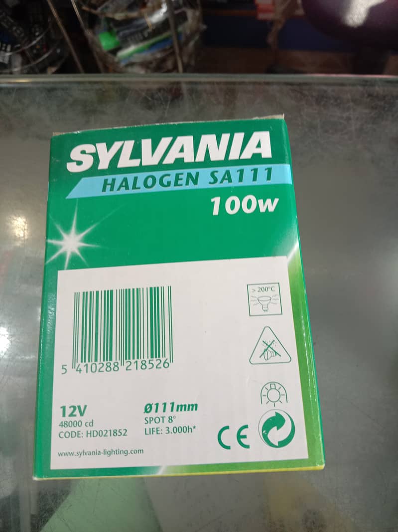 Sylvania Halogen SA111 100 bulb 3