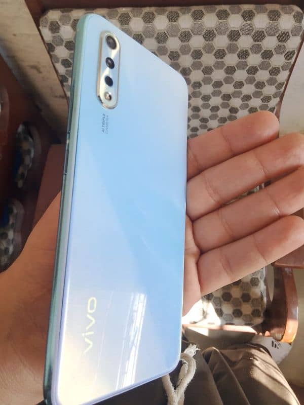 Vivo S1 Best and Original Condition Original set no Copies 4