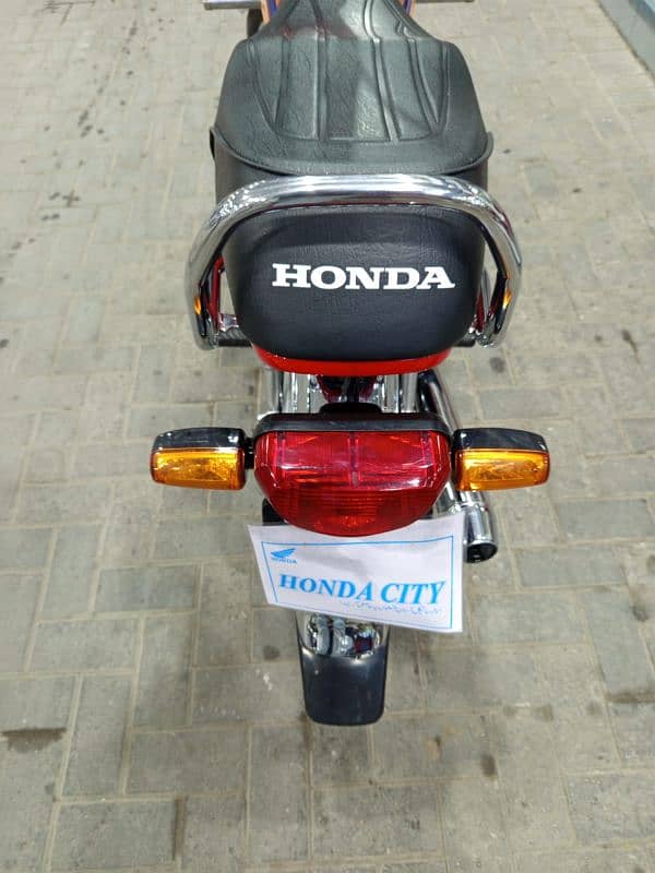 HONDA CD 7T 2025 4