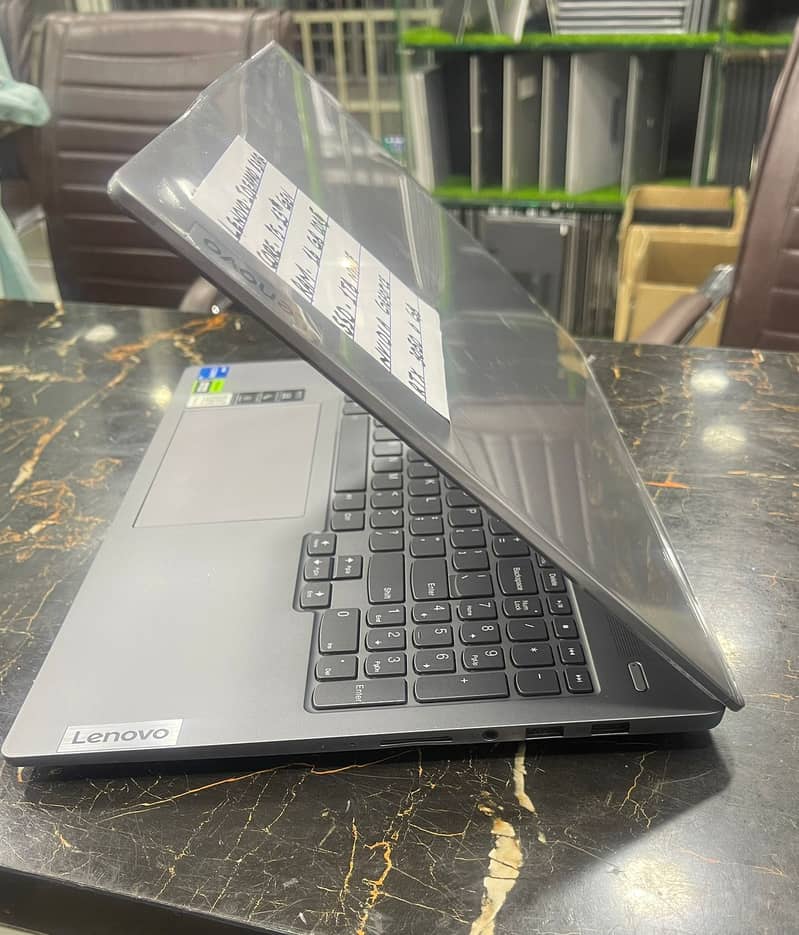 Lenovo Ideapad Pro 5 13th Gen RTX 3050 2