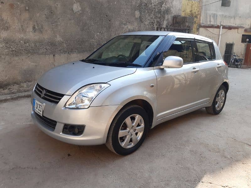 Suzuki Swift 2010 4