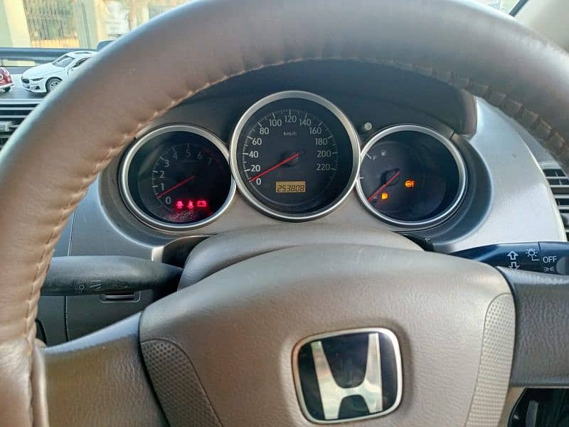 Honda City IDSI 2006 8