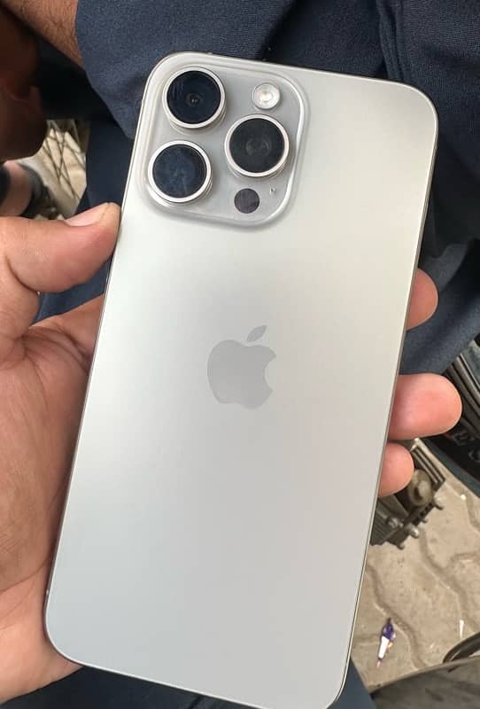 iphone 15 pro Max Hk model 2