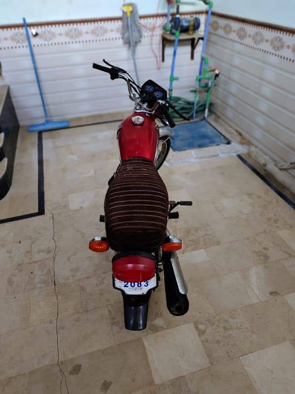 Honda 125 contact num 03133779884 5