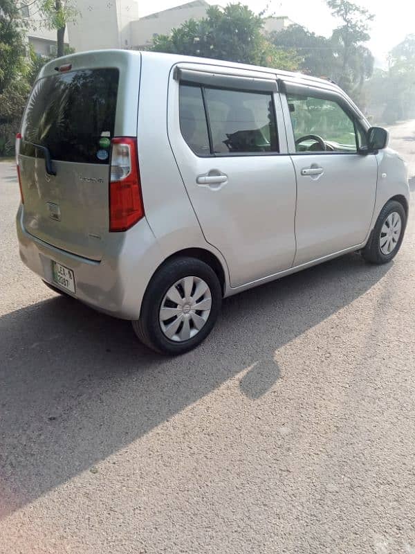 Suzuki Wagon R 2015/2018 5