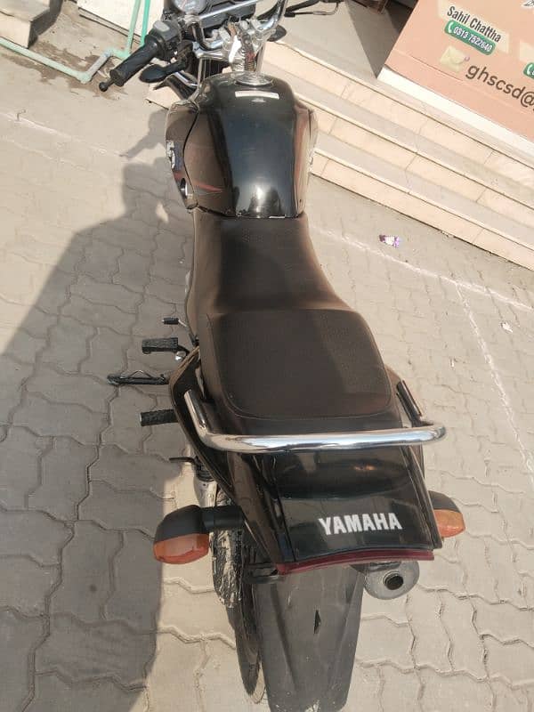 ybr 125 g new look 99.9 percent body condition 1