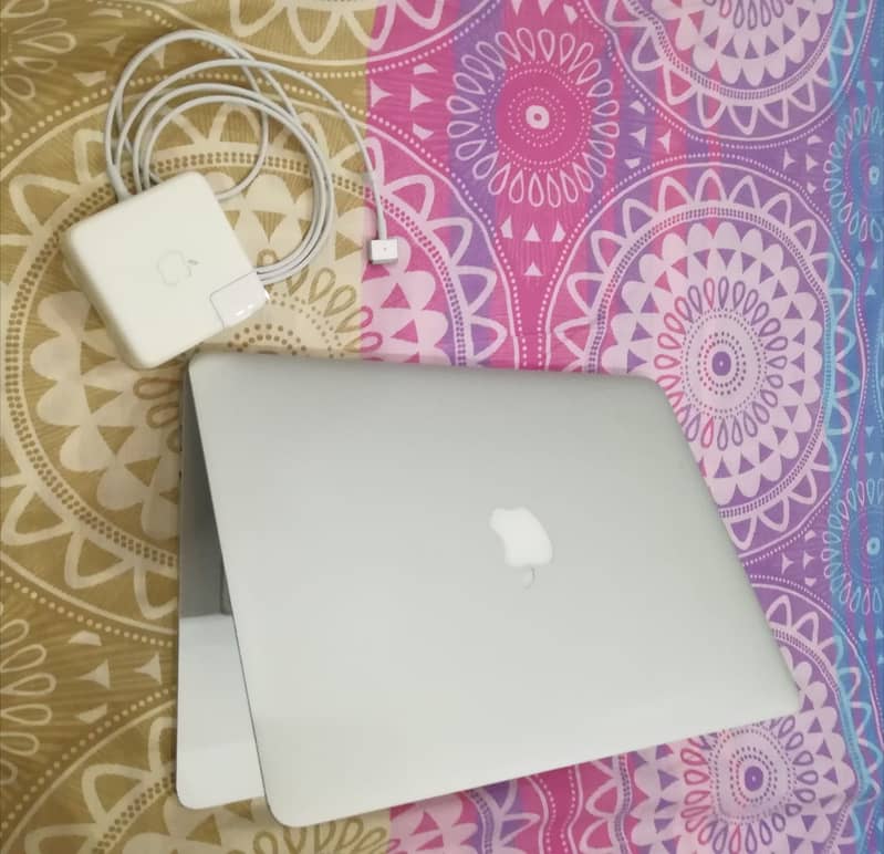 Macbook Air 13 inch 2017 12