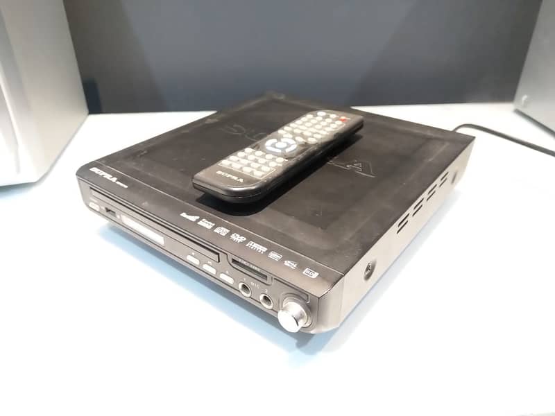 DVD Player 2