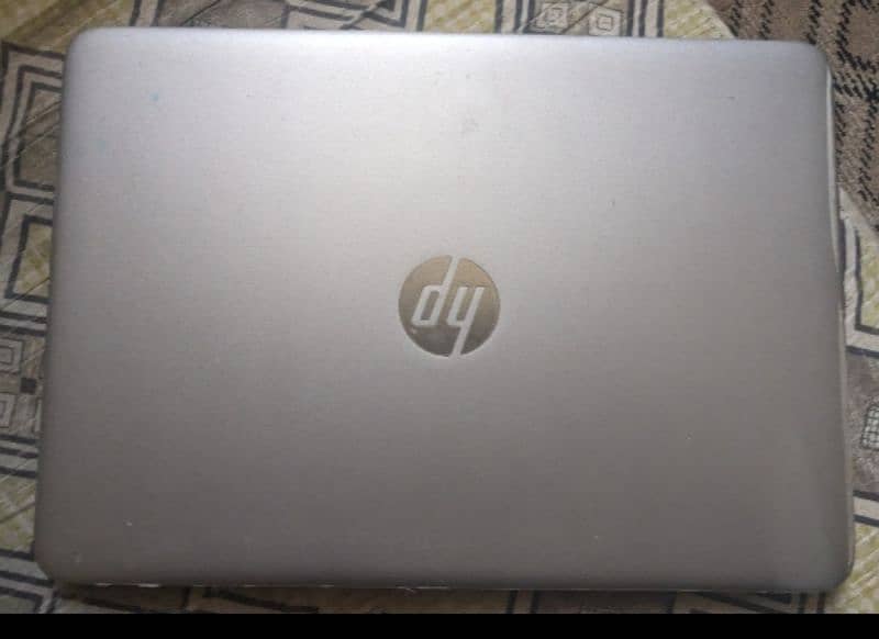 HP Elite book 840 G3 1