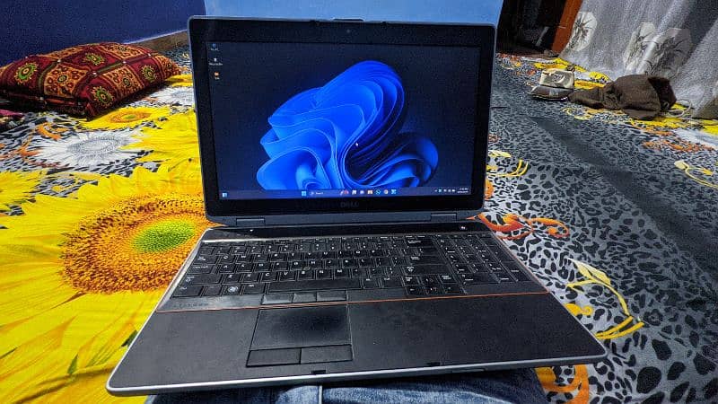 Dell E6520 | i5 2nd Gen 0