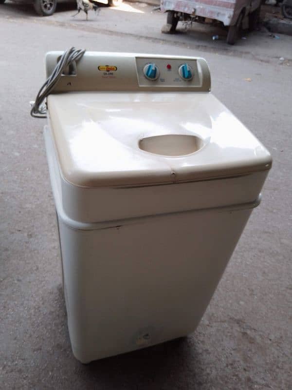 Super Asia Washing Machine. 0