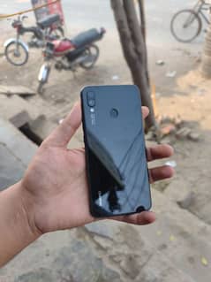 Huawei nova 3i