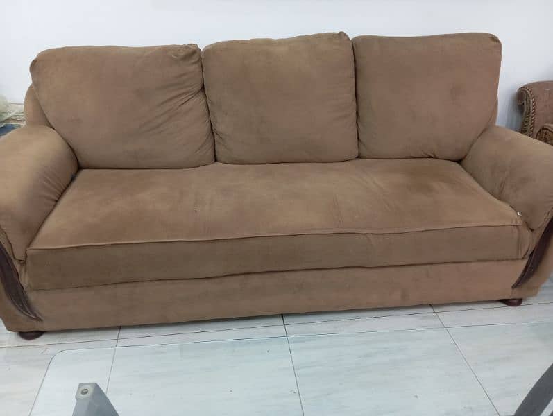 urgent sofa sale 0