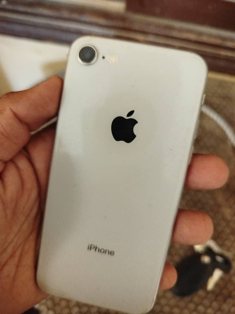 Iphone 8 64 gb Pta Approve 3