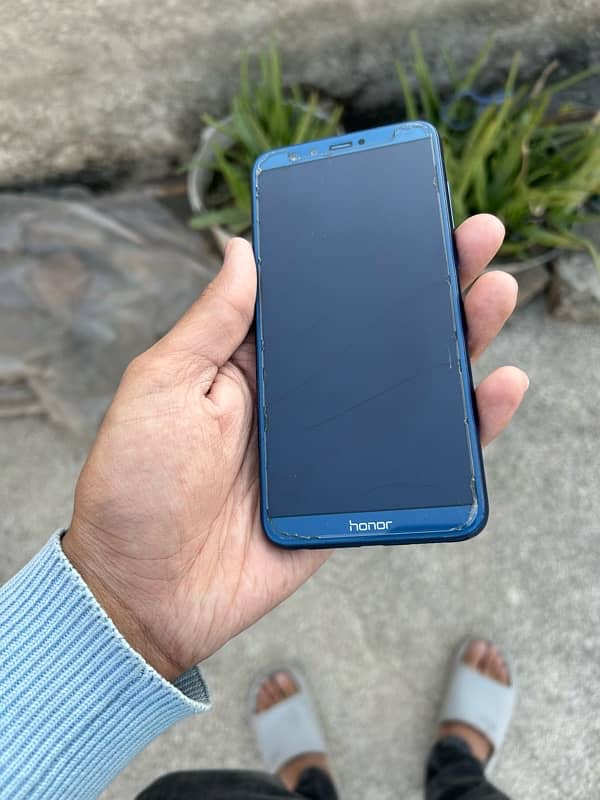 Honor 9 lite with box exchange possible 3