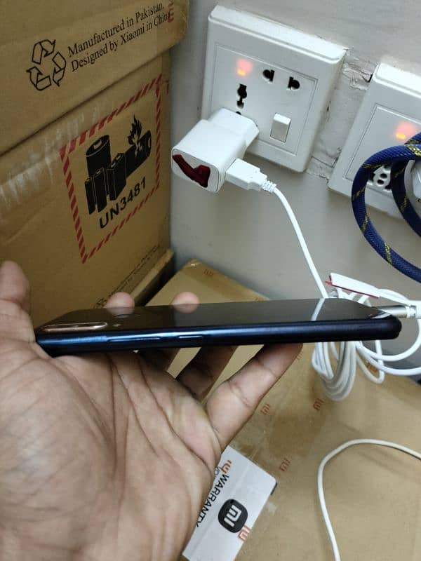 Vivo y17 starry blue 4gb+128 with box 2