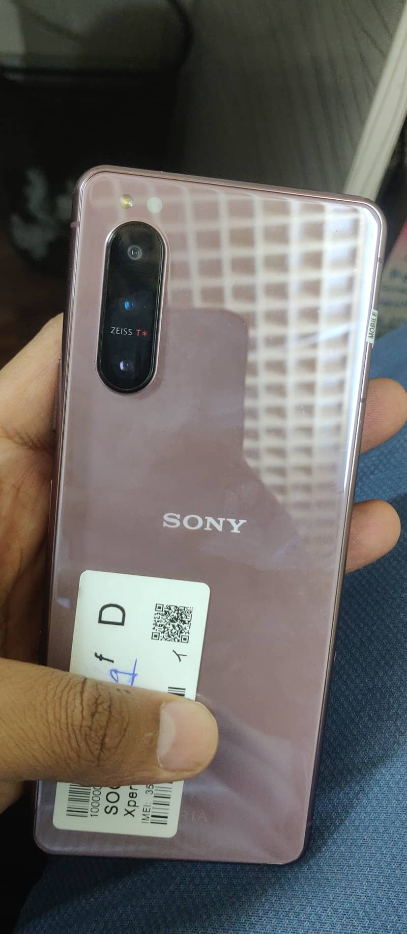 SONY XPERIA SOG02 Mark II 1