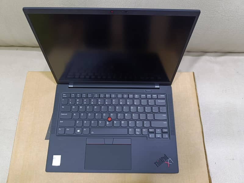 LENOVO THINKPAD X1 CARBON G5 (Open Box) 4