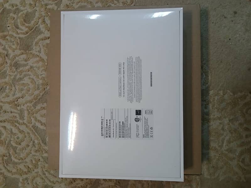 macbook Air M2 base model, brand new, non active. 1