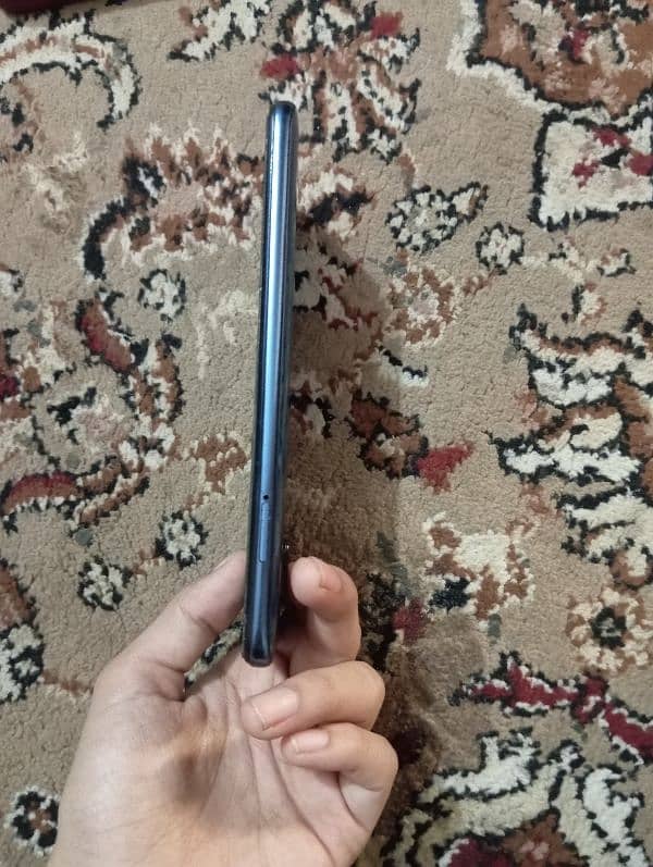 Xiaomi Redmi note 9s with 2 back cover 4