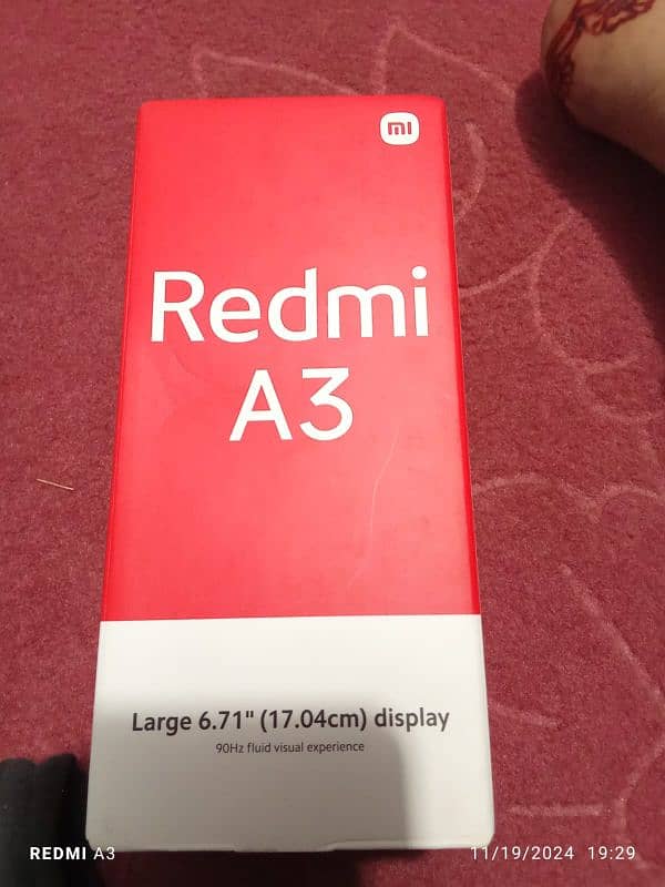 Redmi A3 4/128 complete box 11