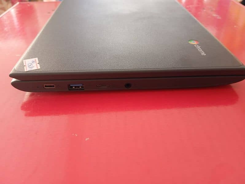 Lenovo Chromebook 100e 4