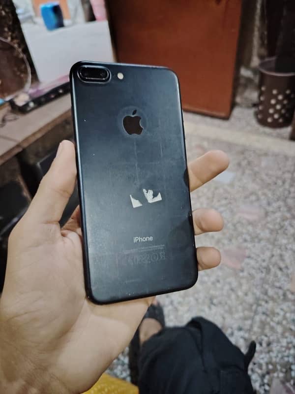 iphone 7 plus 128gb pta approved 3