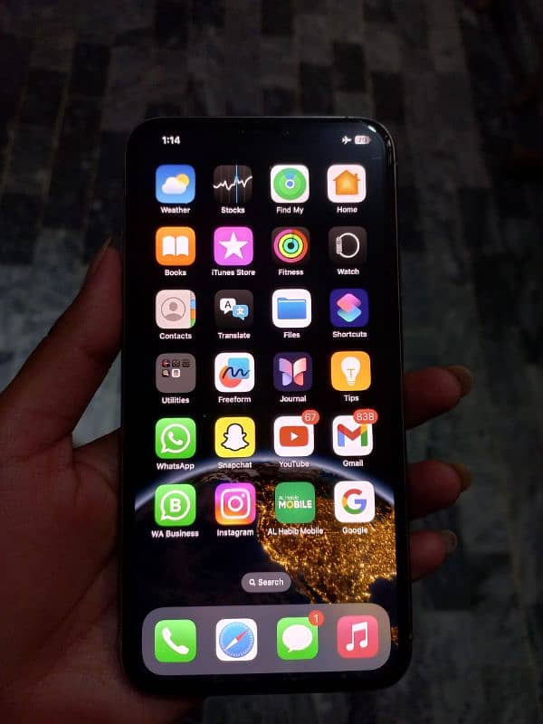 iphone 11 pro max Factory unlocked 0