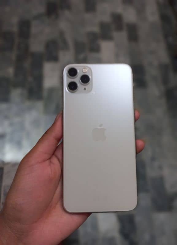 iphone 11 pro max Factory unlocked 1