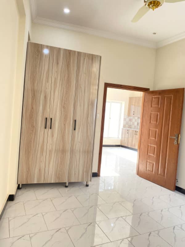 Abdulah Garden 2 Bed Apartment For Rent 6