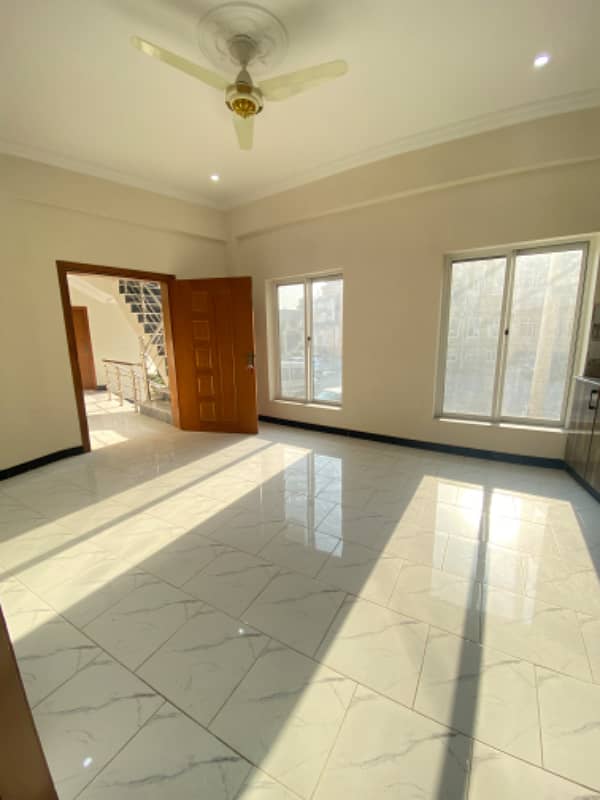 Abdulah Garden 2 Bed Apartment For Rent 7