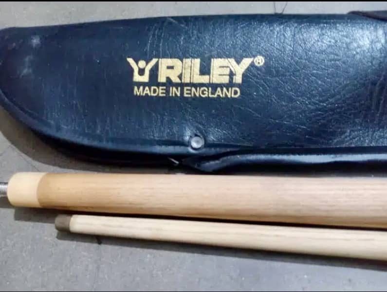 Riley cue uk import 2