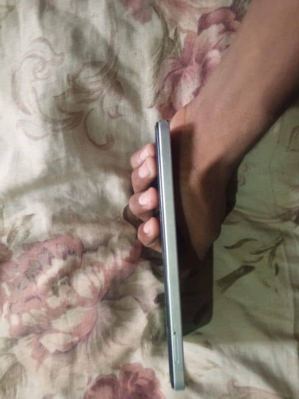 Infinix hot 30 10 10 condition for sale 1