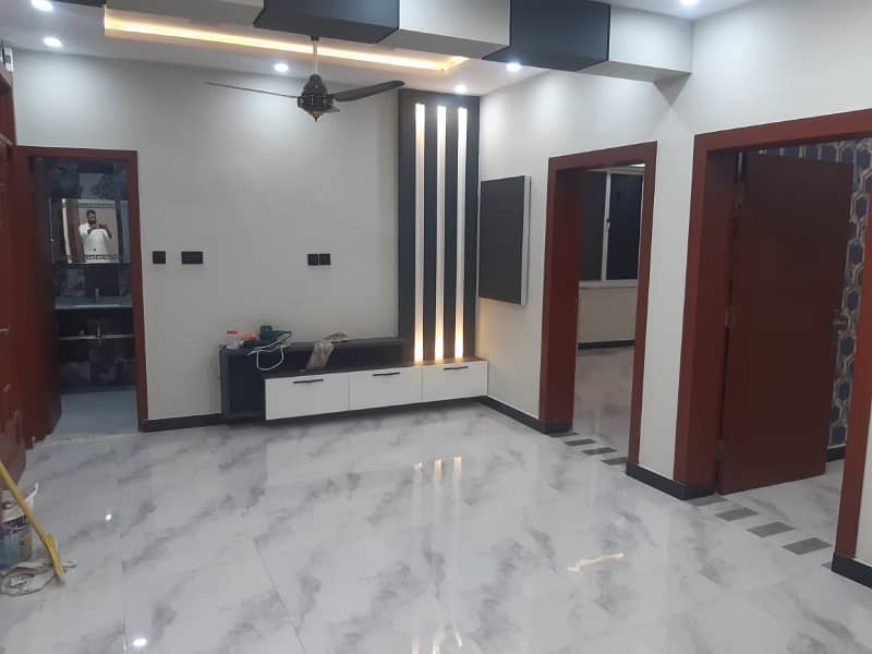 Furnished Ground Portion Available For Rent 6