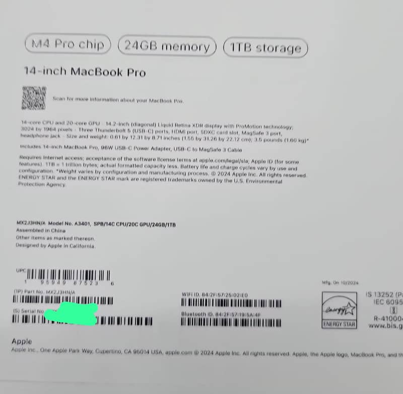 Apple Macbook pro  16" M4 Pro chip MX2X3 0