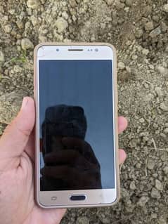 Samsung j 5