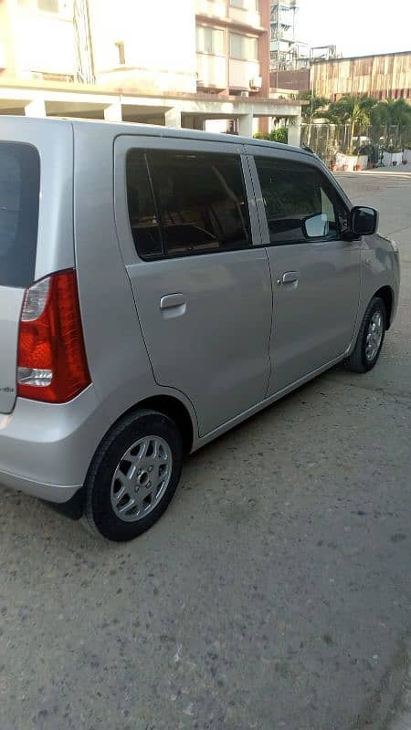 Suzuki Wagon R 2019 1