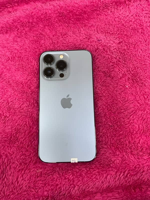 iPhone 13 Pro 128gb 8