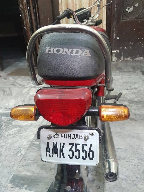 CD70 Honda 2022 8