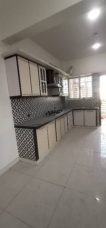 Sarah Grands 3 Bed D. D Flat Available For Sale 2