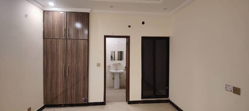 1 bed brand new studio flat for rent near to shokat khanun hospital and umt uni ucp 8