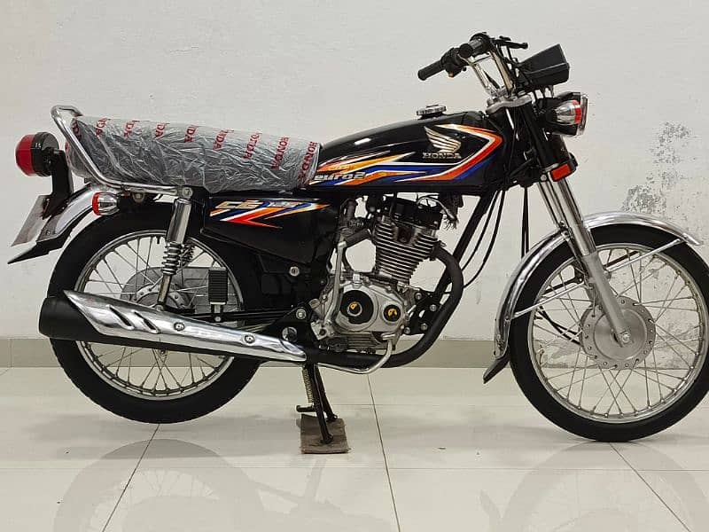 Honda CG 125 2018 Model 4